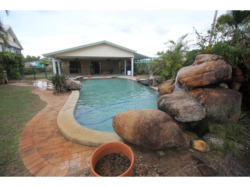 40 Bottlebrush Street, Forrest Beach QLD 4850