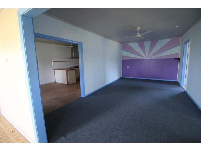 10 Sachs Lane, Ingham QLD 4850