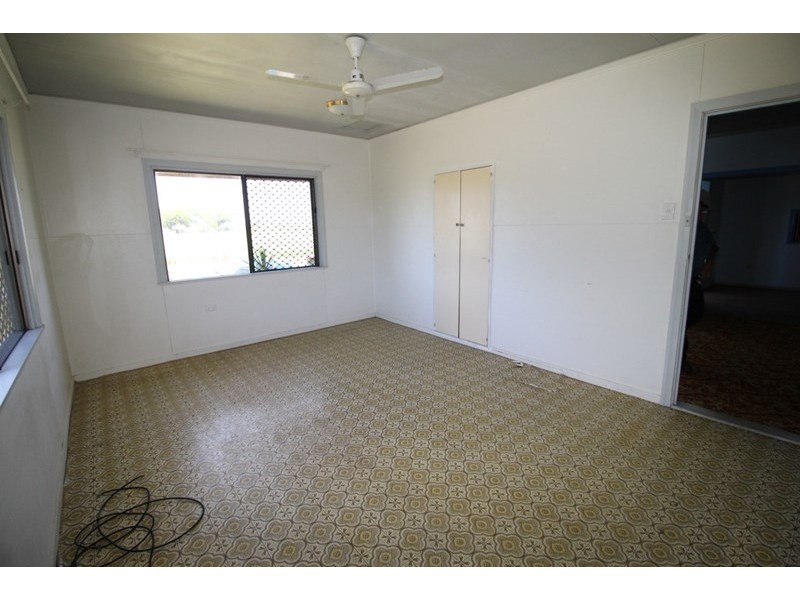 10 Sachs Lane, Ingham QLD 4850