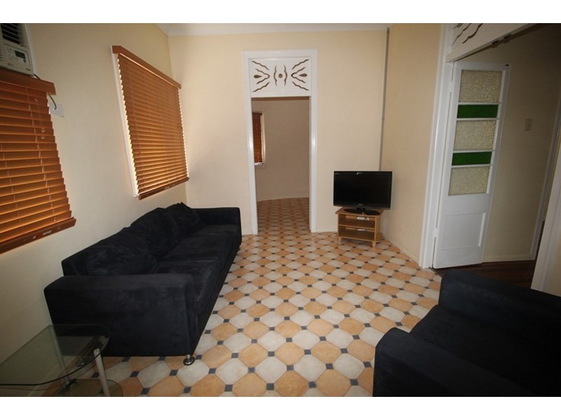 1/2 Haig Street, Ingham QLD 4850