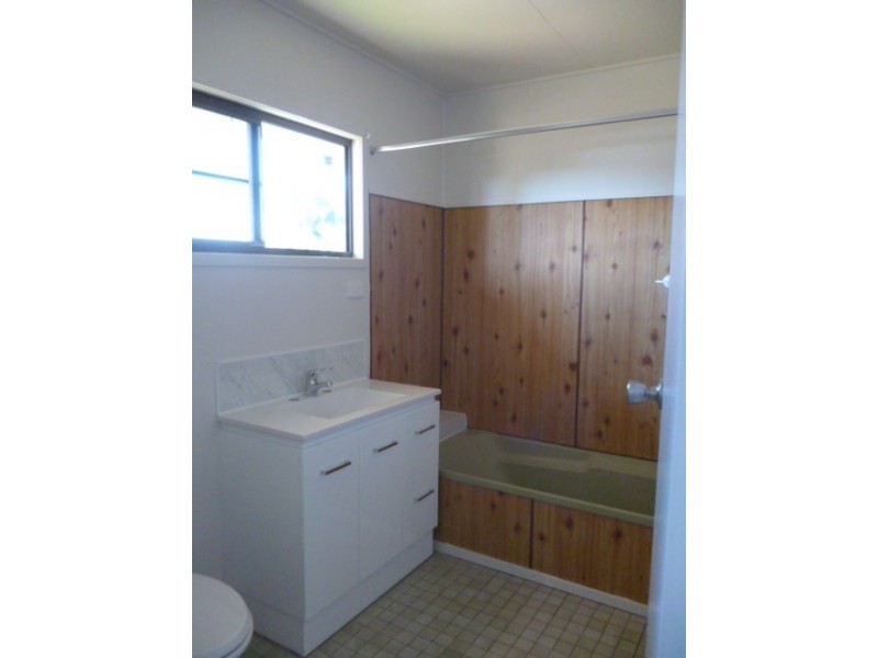 20 Dickson Street, Ingham QLD 4850