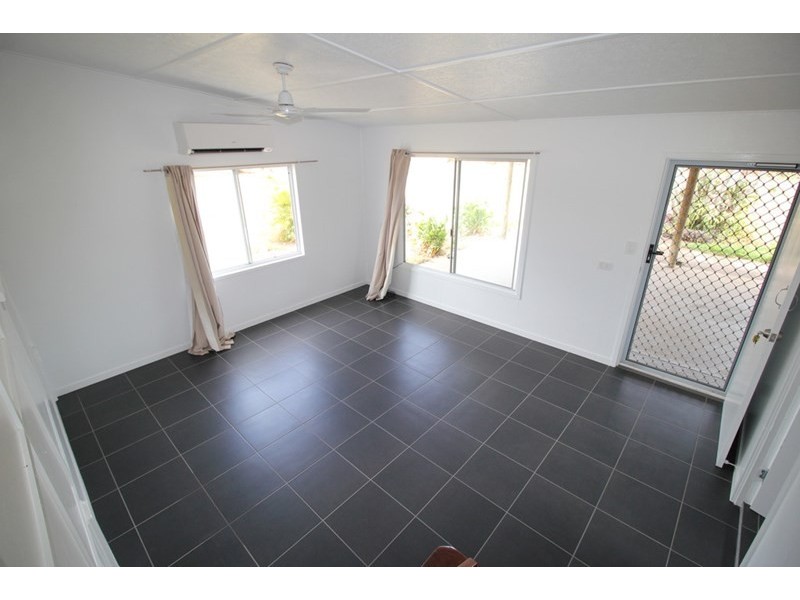 106 Lucinda Road, Halifax QLD 4850