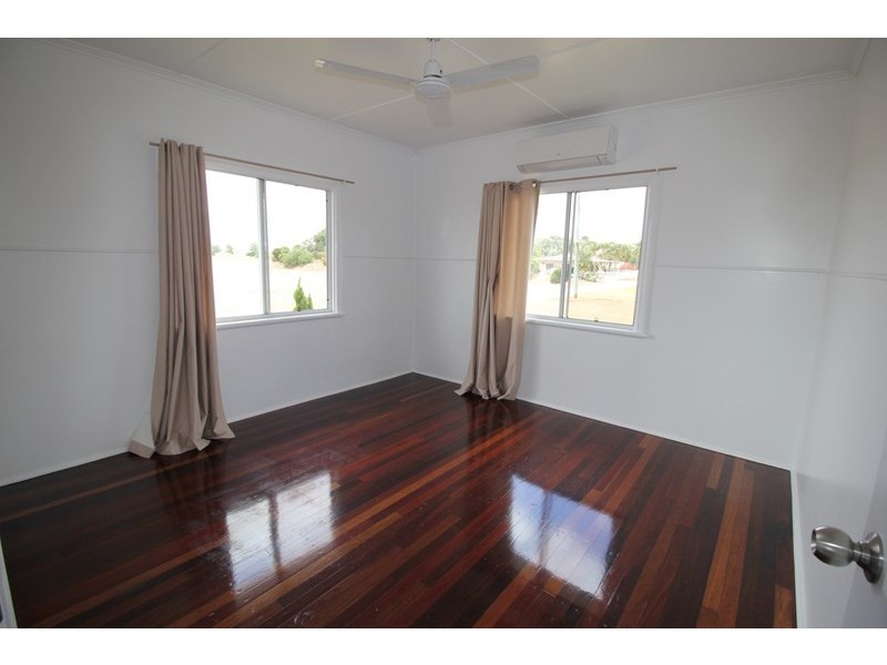 106 Lucinda Road, Halifax QLD 4850