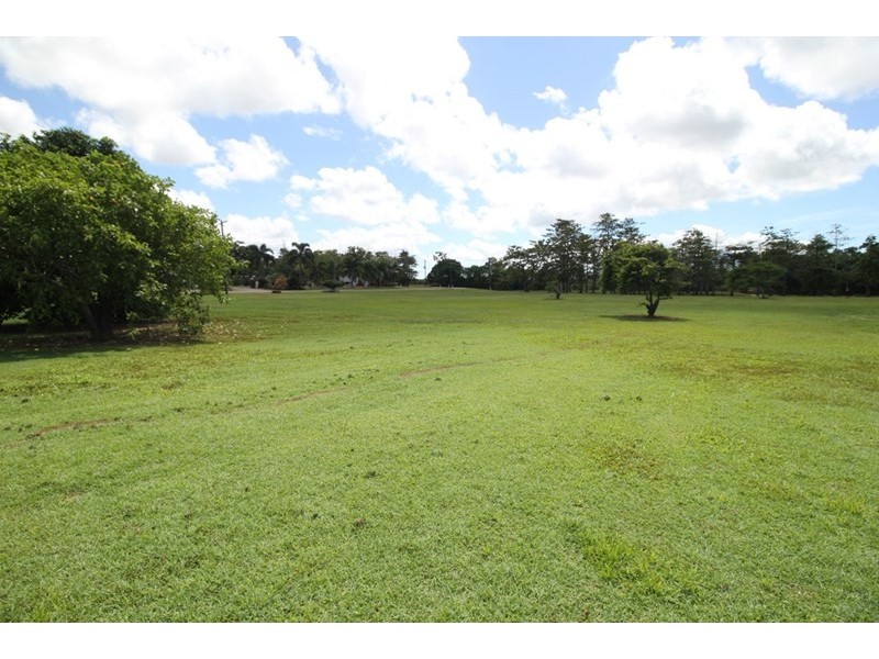 106 Lucinda Road, Halifax QLD 4850