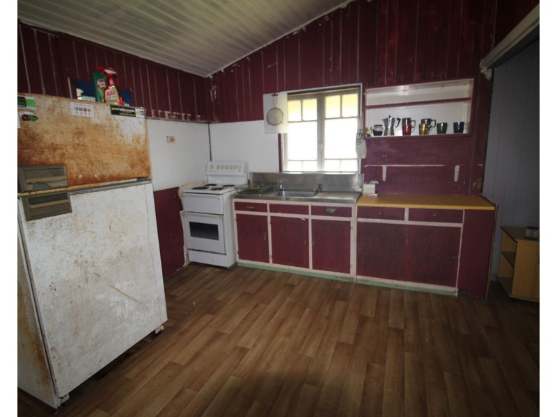 32 Davidson Street, Ingham QLD 4850