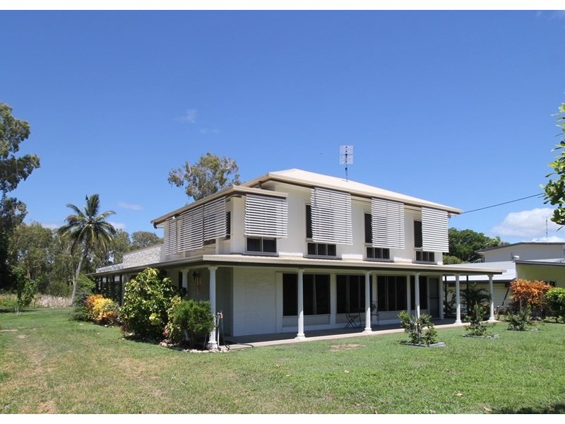 32 Patterson Parade, Lucinda QLD 4850