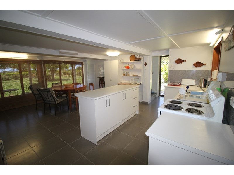 32 Patterson Parade, Lucinda QLD 4850