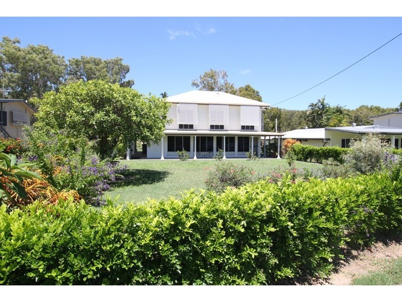 32 Patterson Parade, Lucinda QLD 4850