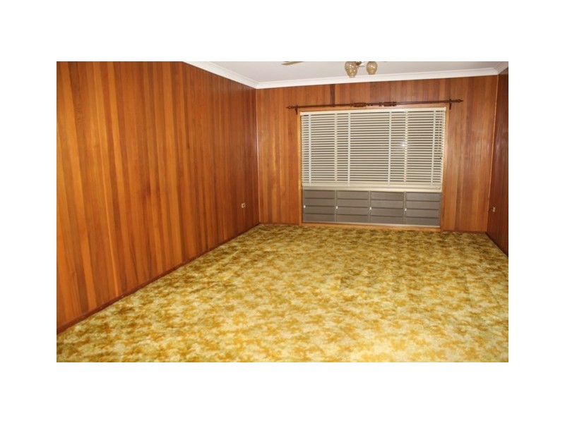 17 George Street, Ingham QLD 4850