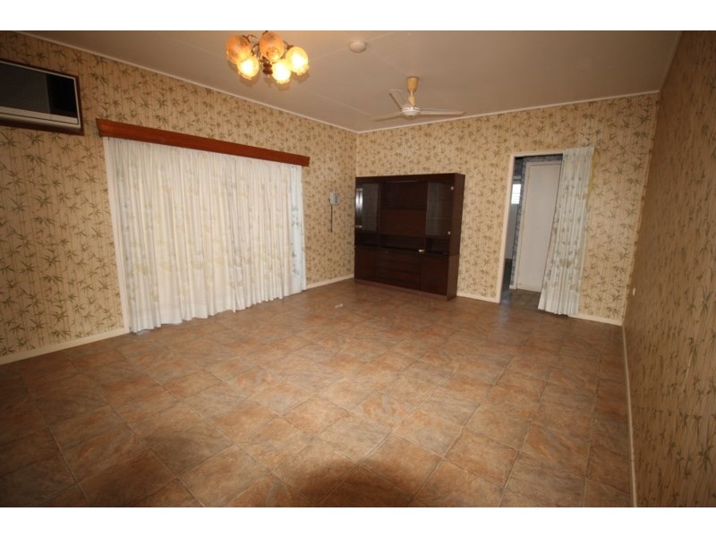 15 Hawkins Street, Ingham QLD 4850