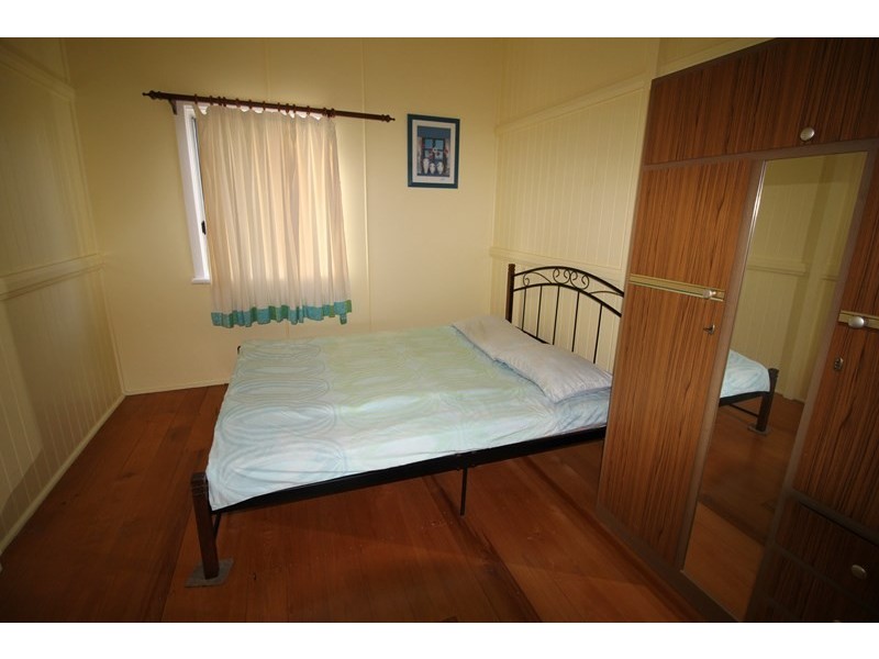 12 Bruce Parade, Lucinda QLD 4850