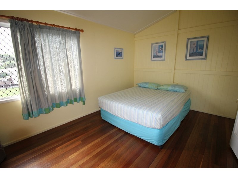 12 Bruce Parade, Lucinda QLD 4850