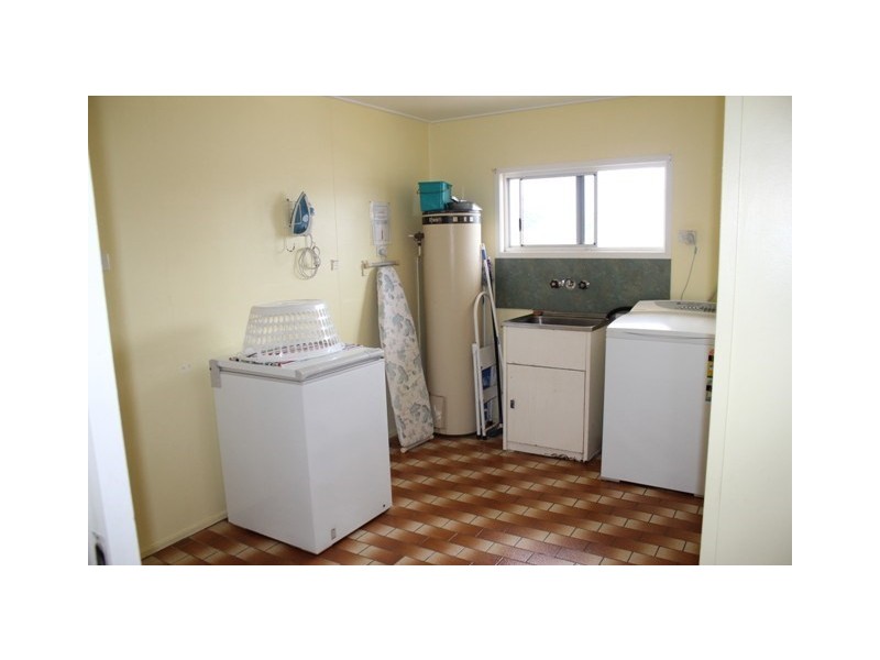 12 Bruce Parade, Lucinda QLD 4850