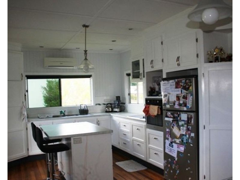 3 Rutledge Street, Ingham QLD 4850