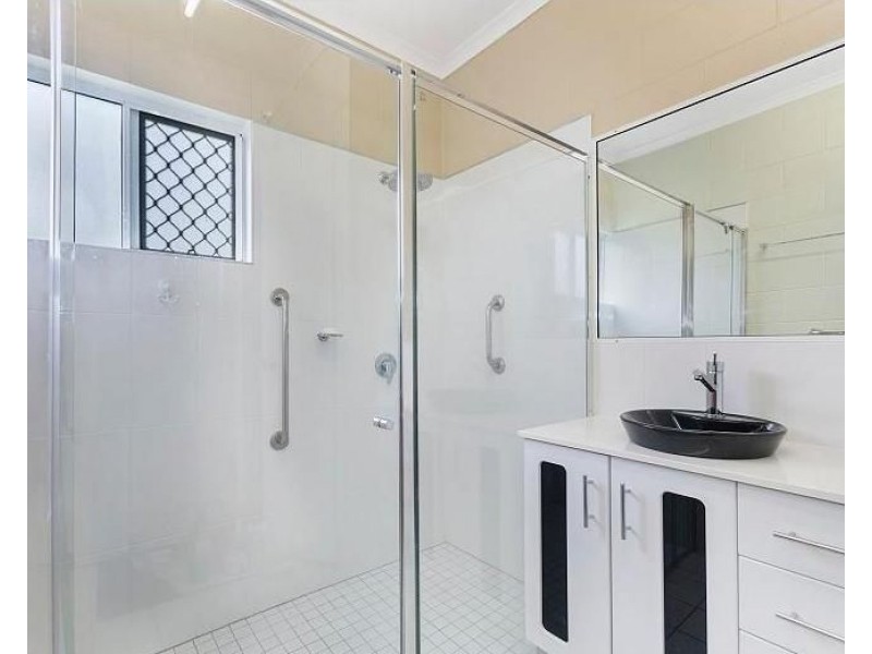 12 Mckenzie Street, Ingham QLD 4850