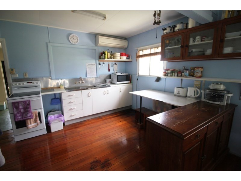 3 Hoffensetz Street, Halifax QLD 4850