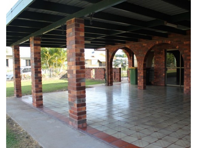 15 George Street, Ingham QLD 4850