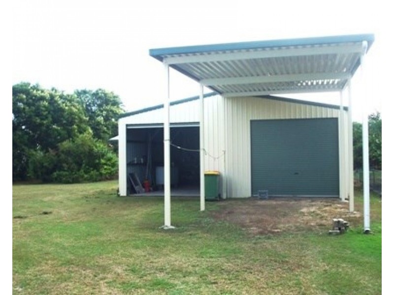 11 Trevally Street, Taylors Beach QLD 4850