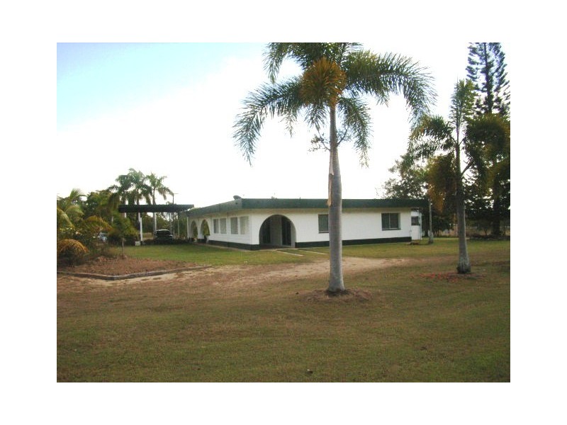 47326 Bruce Highway, Bambaroo QLD 4850