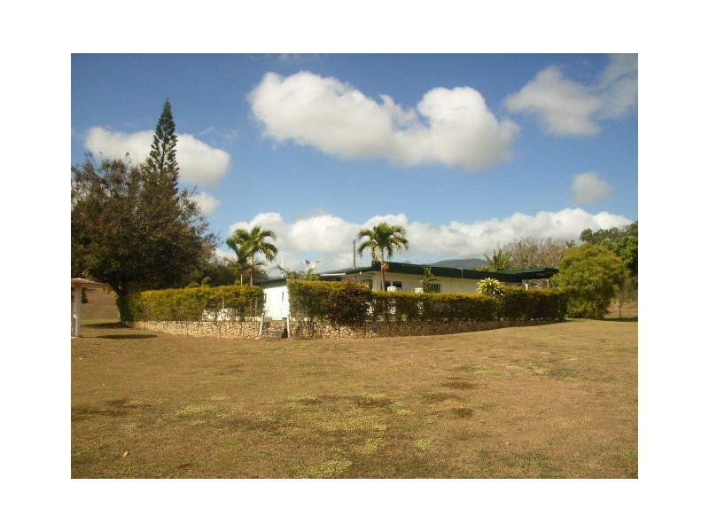 47326 Bruce Highway, Bambaroo QLD 4850