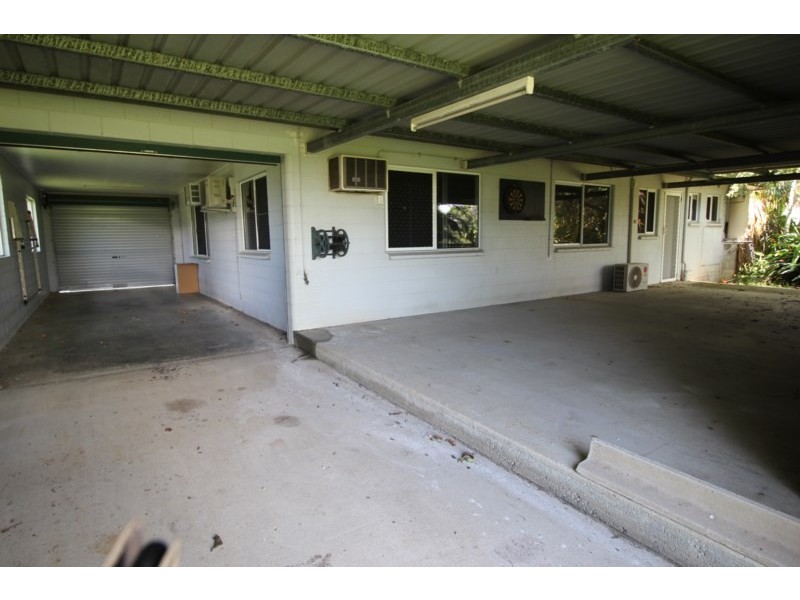 4 Shaws Avenue, Halifax QLD 4850