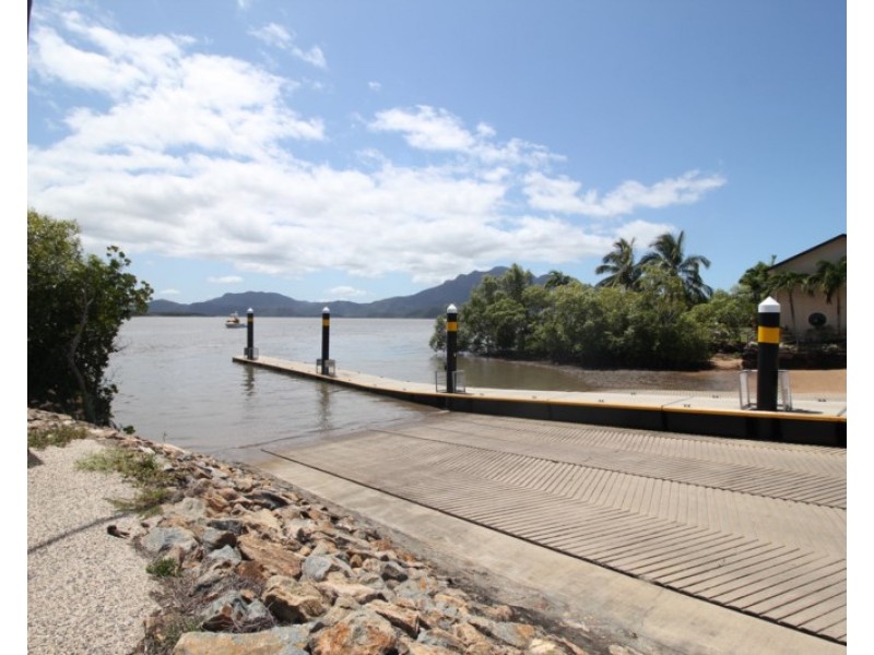 Lot 15 Denney Street, Lucinda QLD 4850