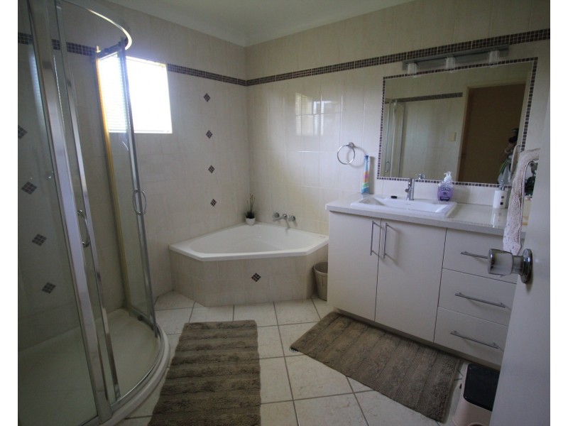 8 Duffy Street, Ingham QLD 4850