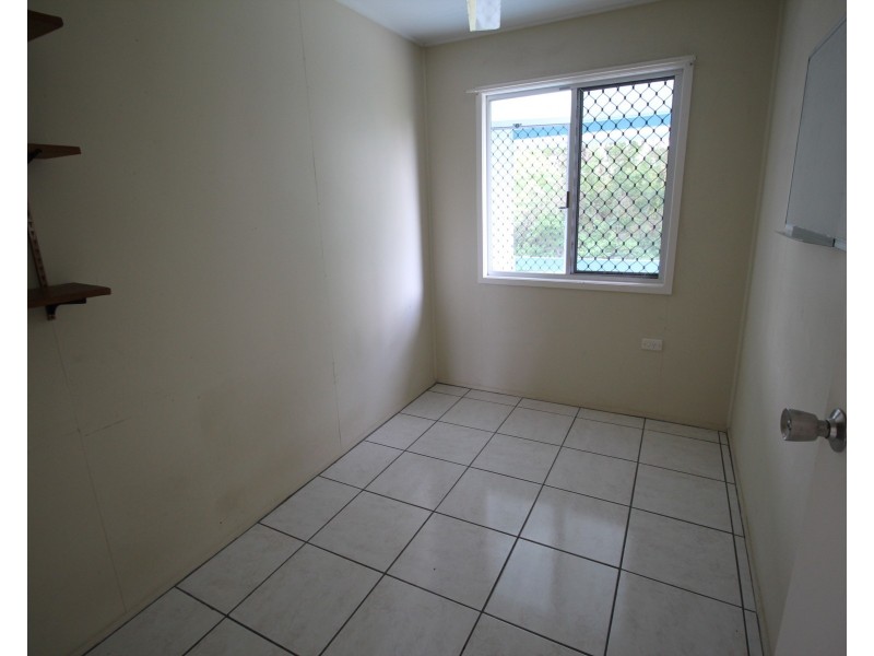 2 Dolphin Crescent, Taylors Beach QLD 4850