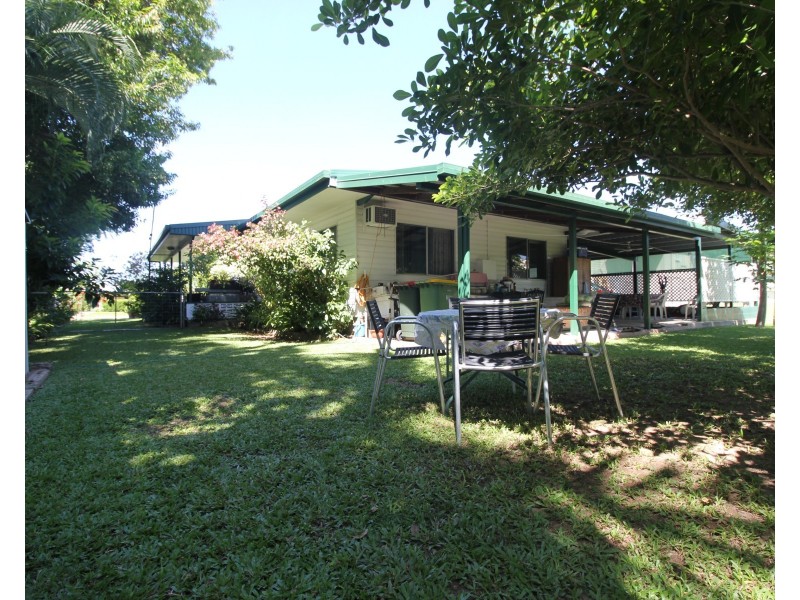 9 Chamberlain Street, Ingham QLD 4850