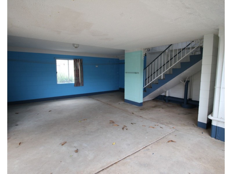 15 Dutton Street, Ingham QLD 4850