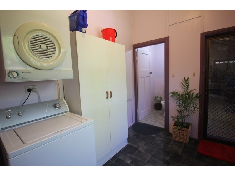 7 Shaws Avenue, Halifax QLD 4850