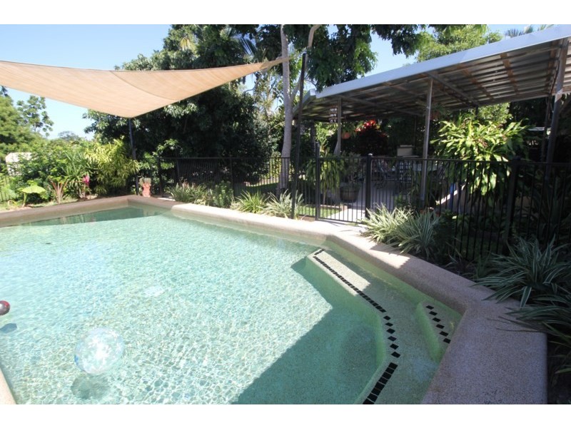 7 Shaws Avenue, Halifax QLD 4850