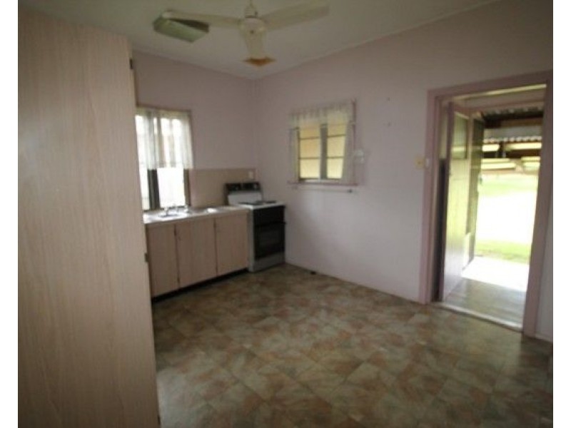 13 Burke Street, Ingham QLD 4850