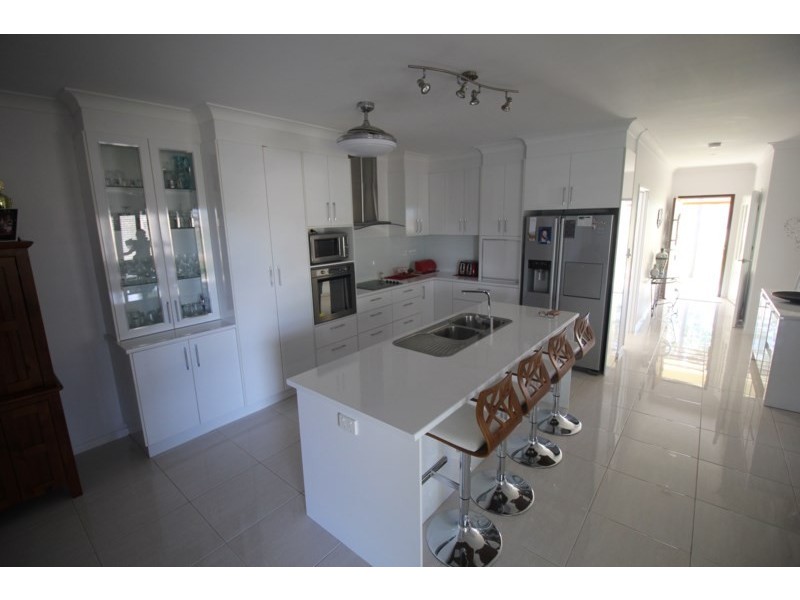 45 Sartoresi Street, Trebonne QLD 4850