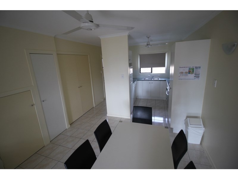 8/43 Dungeness Road, Lucinda QLD 4850