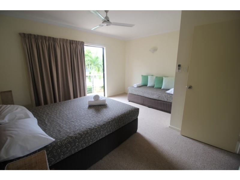 8/43 Dungeness Road, Lucinda QLD 4850