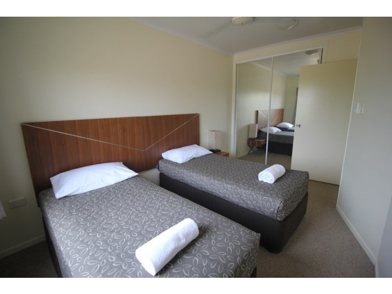 8/43 Dungeness Road, Lucinda QLD 4850