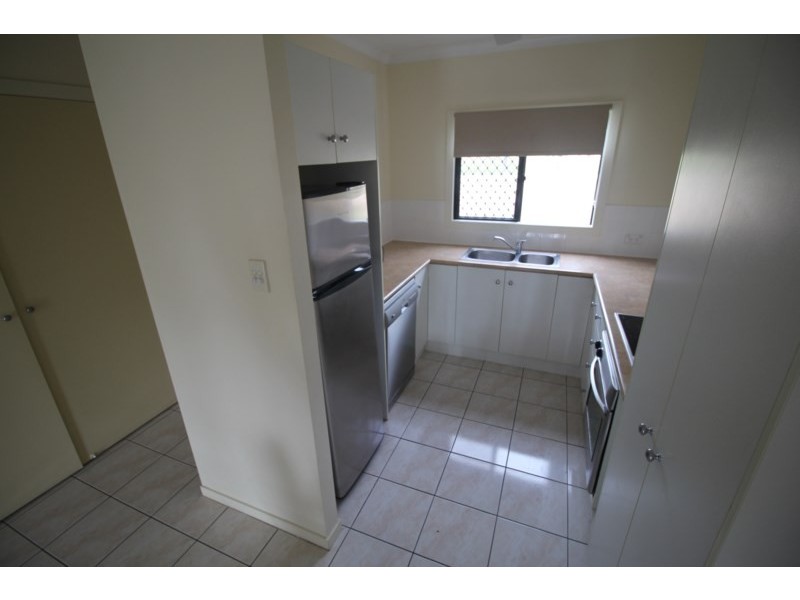 9/43 Dungeness Road, Lucinda QLD 4850