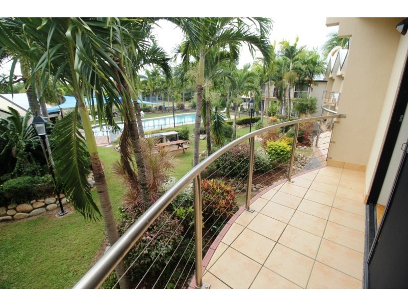 9/43 Dungeness Road, Lucinda QLD 4850