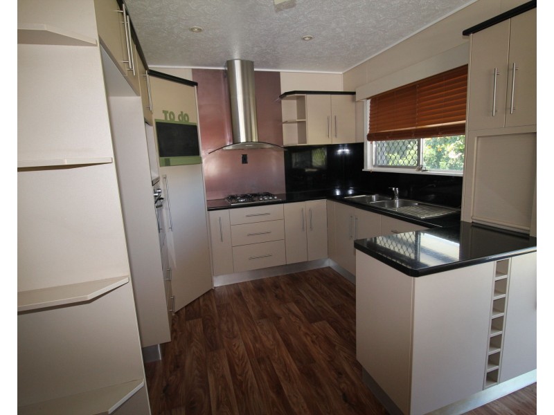 8 Yeldham Street, Ingham QLD 4850