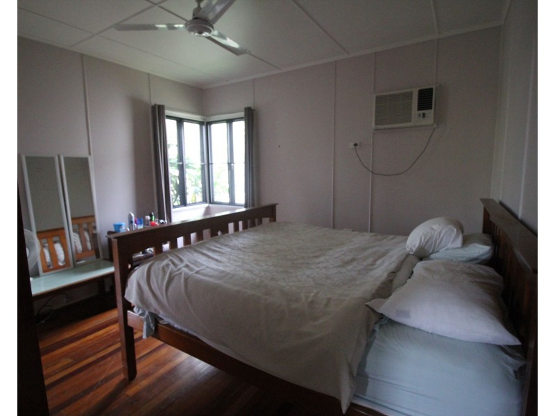 13 Philp Street, Ingham QLD 4850