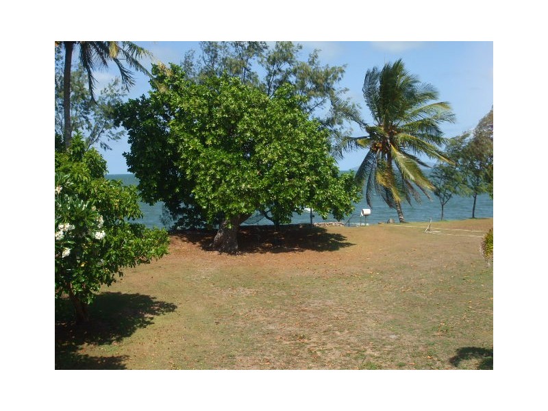 Lucinda QLD 4850