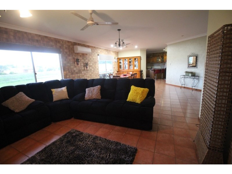 10 Coates Road, Ingham QLD 4850