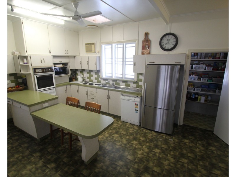 33 Tully Street, Ingham QLD 4850