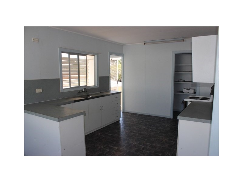 14 Herring, Taylors Beach QLD 4850