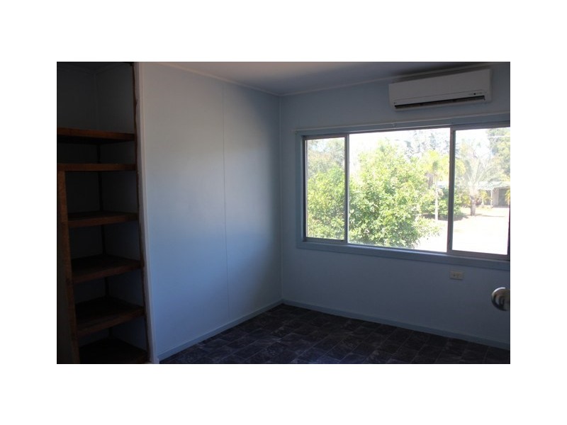 14 Herring, Taylors Beach QLD 4850