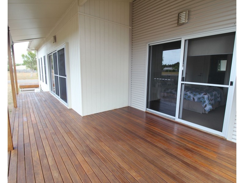 8 Melaleuca Close, Forrest Beach QLD 4850