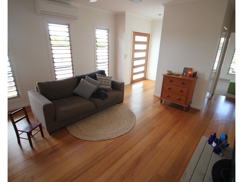 8 Melaleuca Close, Forrest Beach QLD 4850