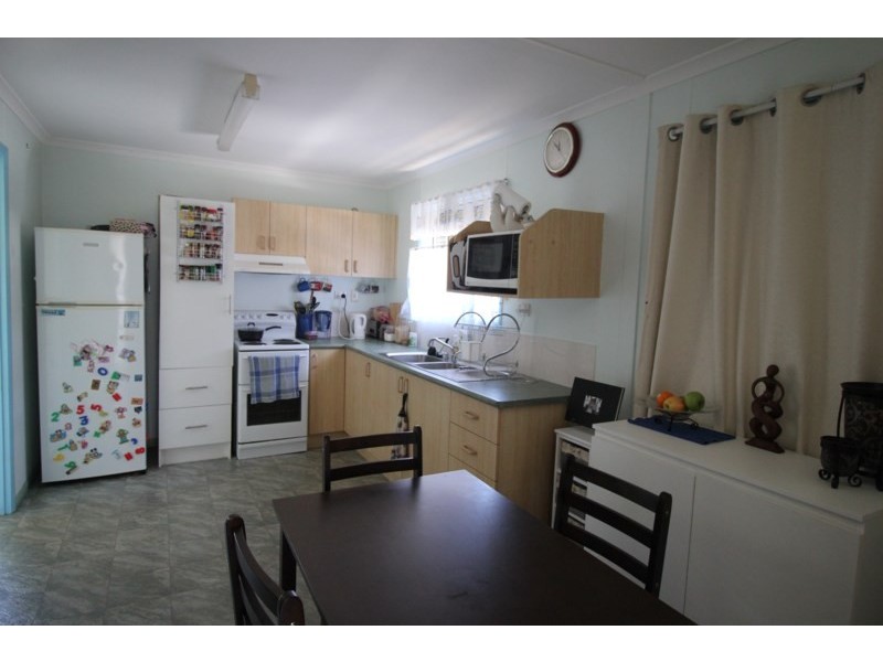 19 Barramundi Street, Taylors Beach QLD 4850