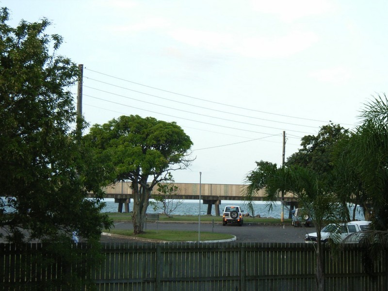 Unit 4/7 Bruce Parade, Lucinda QLD 4850